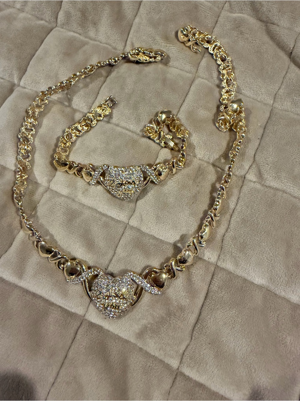 Gold Heart Pavé Necklace and Bracelet Set - Women Jewelry